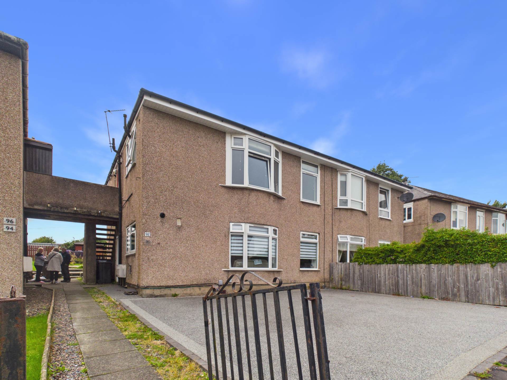 Curling Crescent, Glasgow, Image 16
