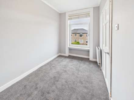 Curling Crescent, Glasgow, Image 12