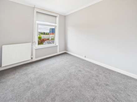 Curling Crescent, Glasgow, Image 15