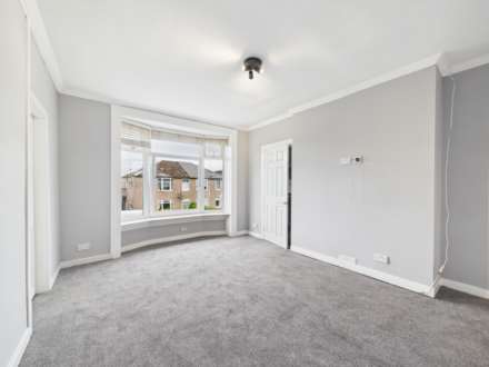 Curling Crescent, Glasgow, Image 2