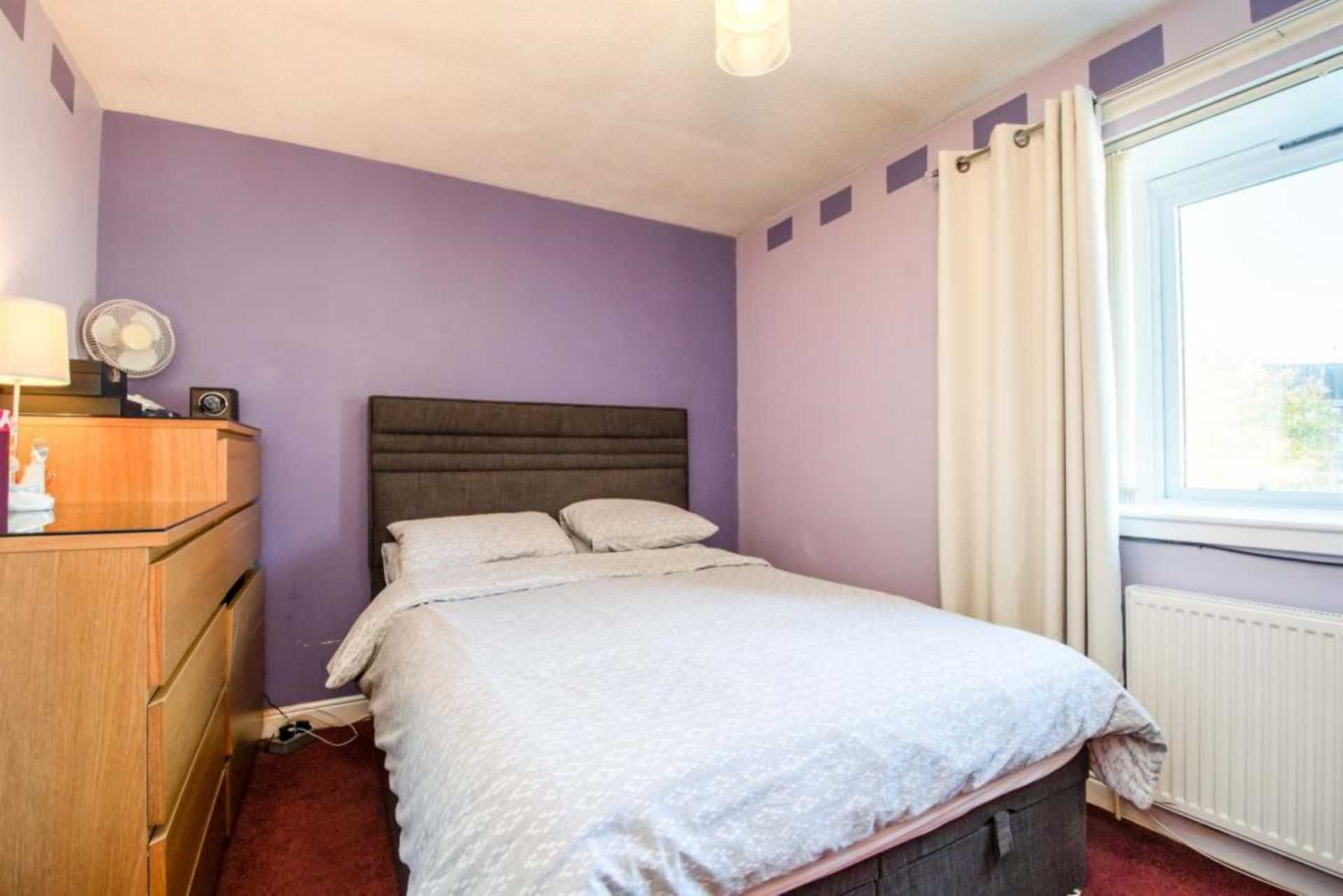 Tormusk Gardens, Glasgow, Image 5