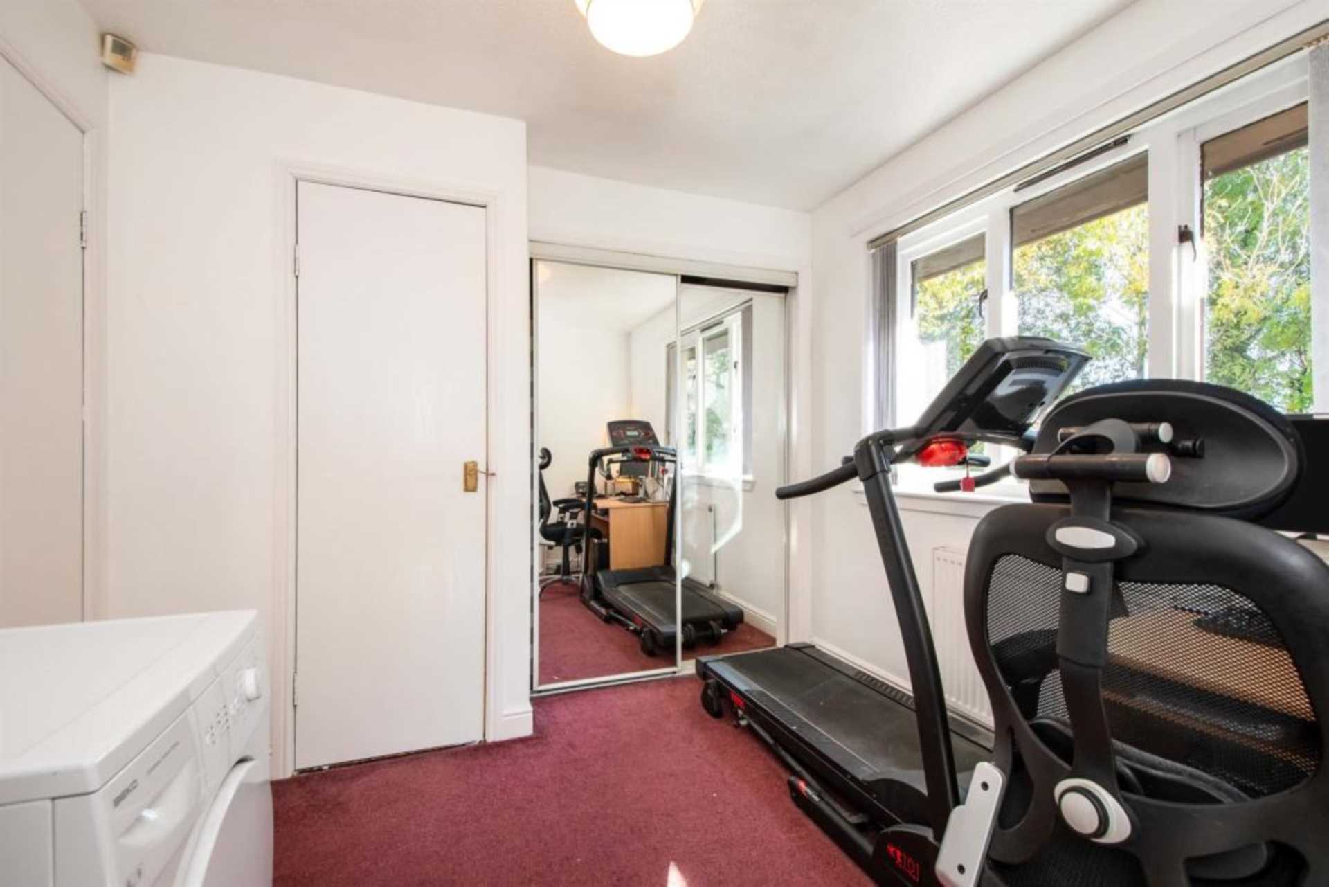 Tormusk Gardens, Glasgow, Image 6