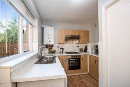 Tormusk Gardens, Glasgow, Image 4