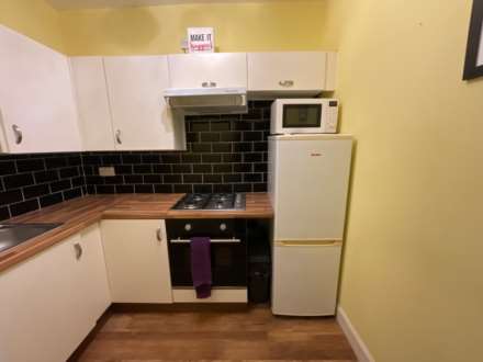 Calder Street, Govanhill, Image 6