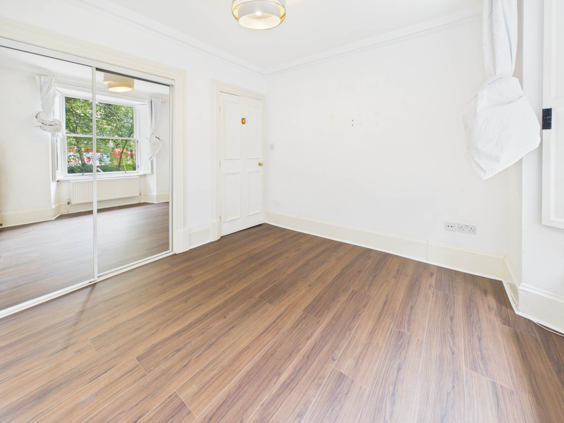 Lynedoch Crescent, Glasgow, Image 13