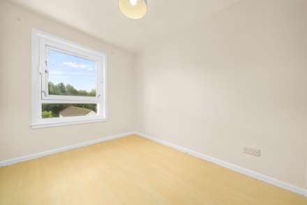 Kintyre Avenue, Linwood, Image 12