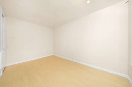 Kintyre Avenue, Linwood, Image 19