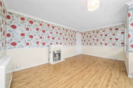 Kintyre Avenue, Linwood, Image 2