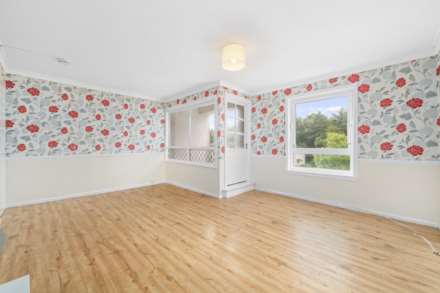 Kintyre Avenue, Linwood, Image 3