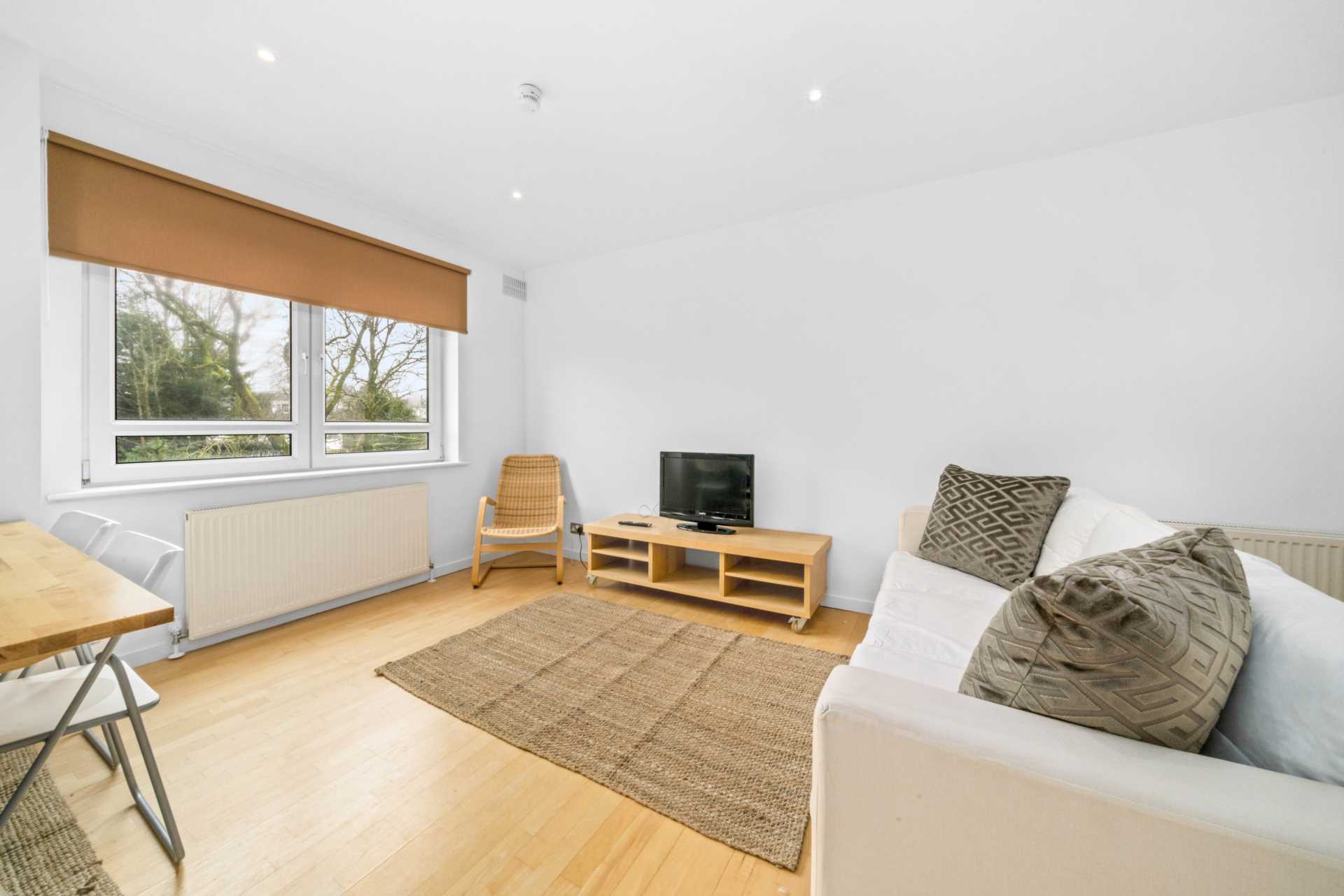 Firwood Court, Newton Meanrs, Image 2