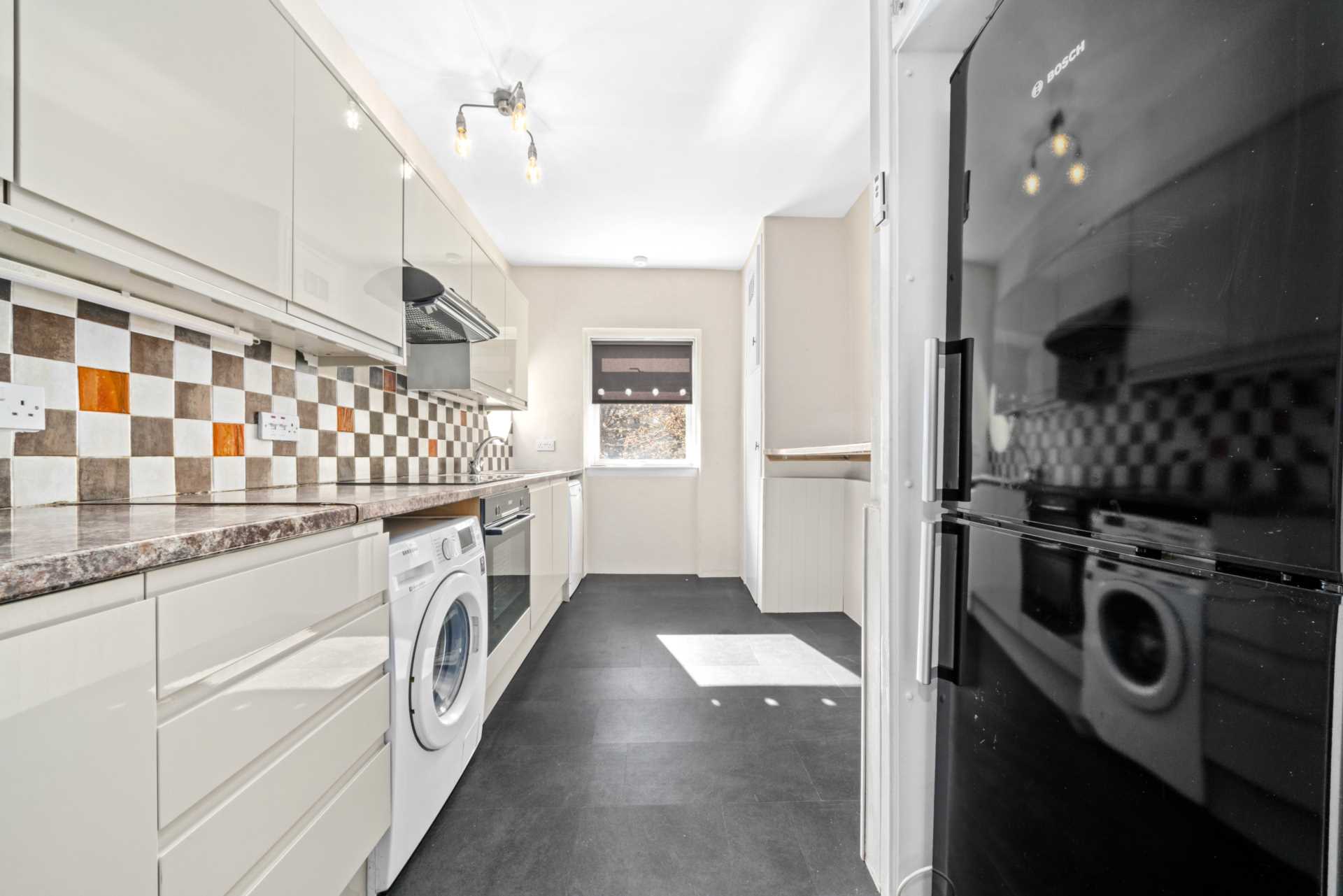 Windhill Crescent, Mansewood, Image 13