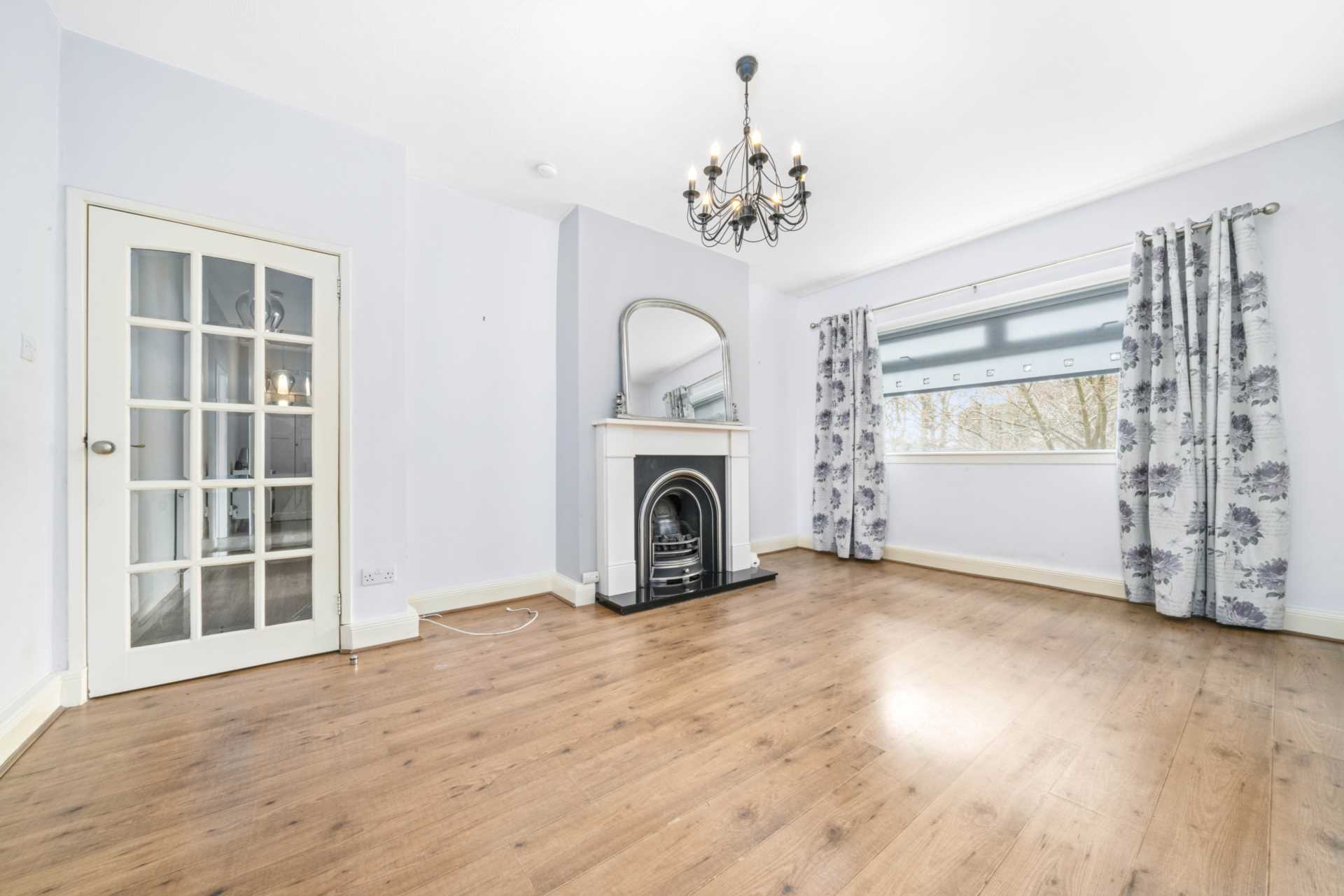 Windhill Crescent, Mansewood, Image 2