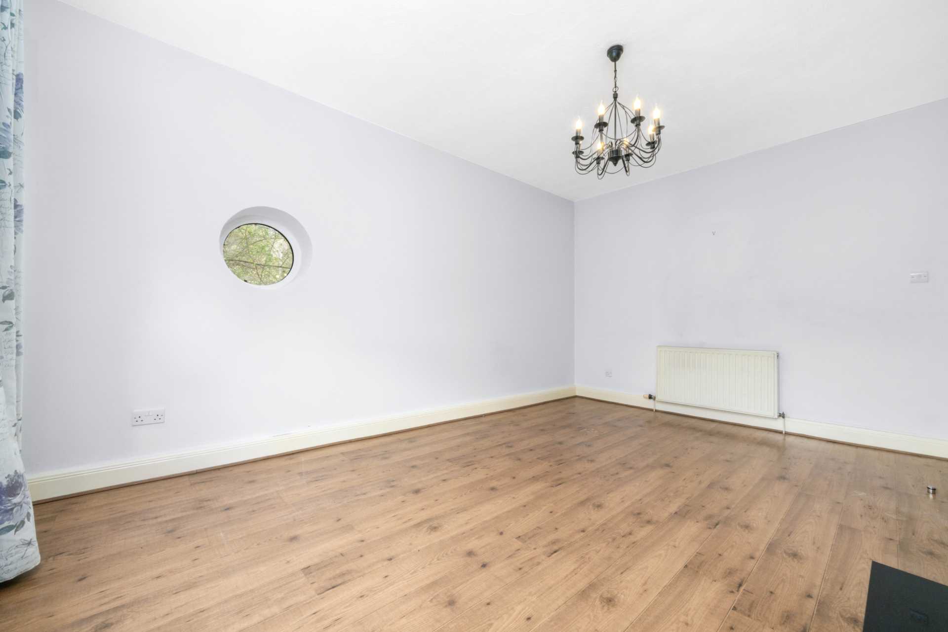 Windhill Crescent, Mansewood, Image 3