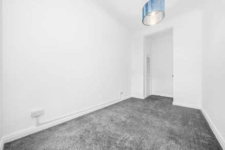 Burghead Drive, Glasgow, Image 4