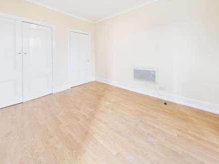 Maxwellton Street, Paisley, Image 11