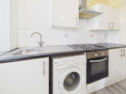 Maxwellton Street, Paisley, Image 7