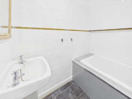 Maxwellton Street, Paisley, Image 9