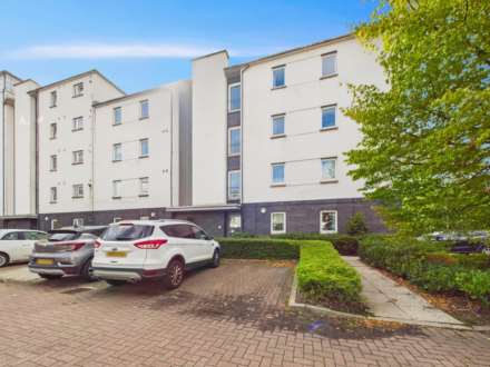 2 Bedroom Flat, Redshank Avenue, Ferry Village