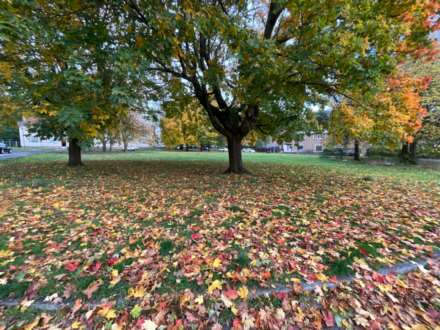 Stoneside Square, Glasgow, Image 10
