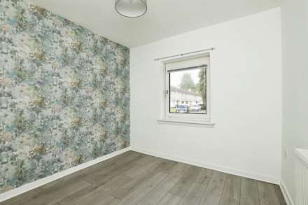 Stoneside Square, Glasgow, Image 7