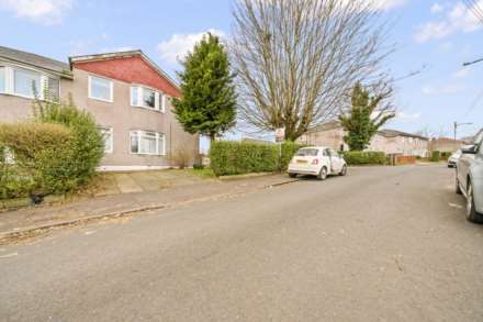 Midcroft Avenue, Croftfoot, Image 24