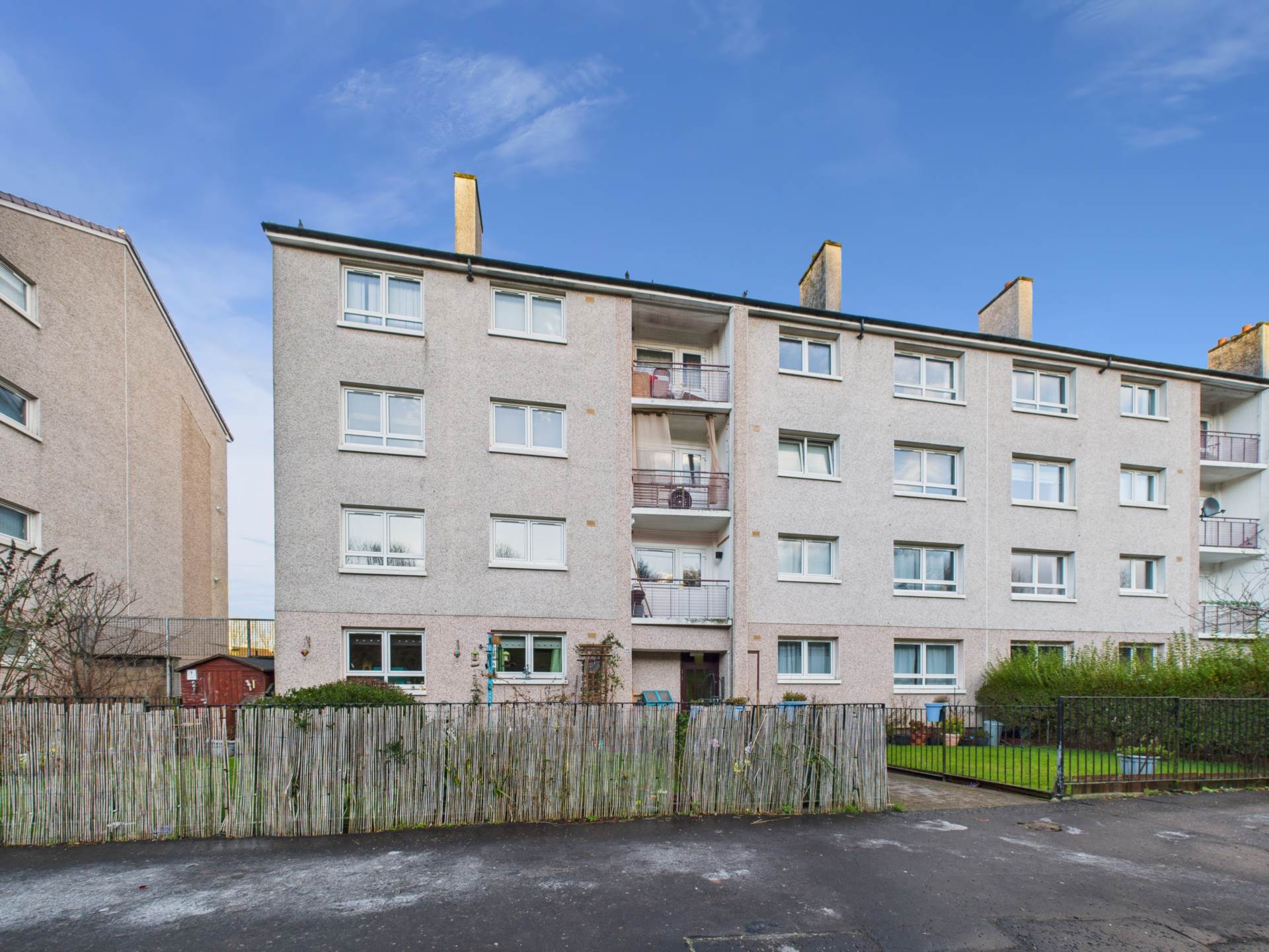 Raithburn Avenue, Glasgow, Image 1