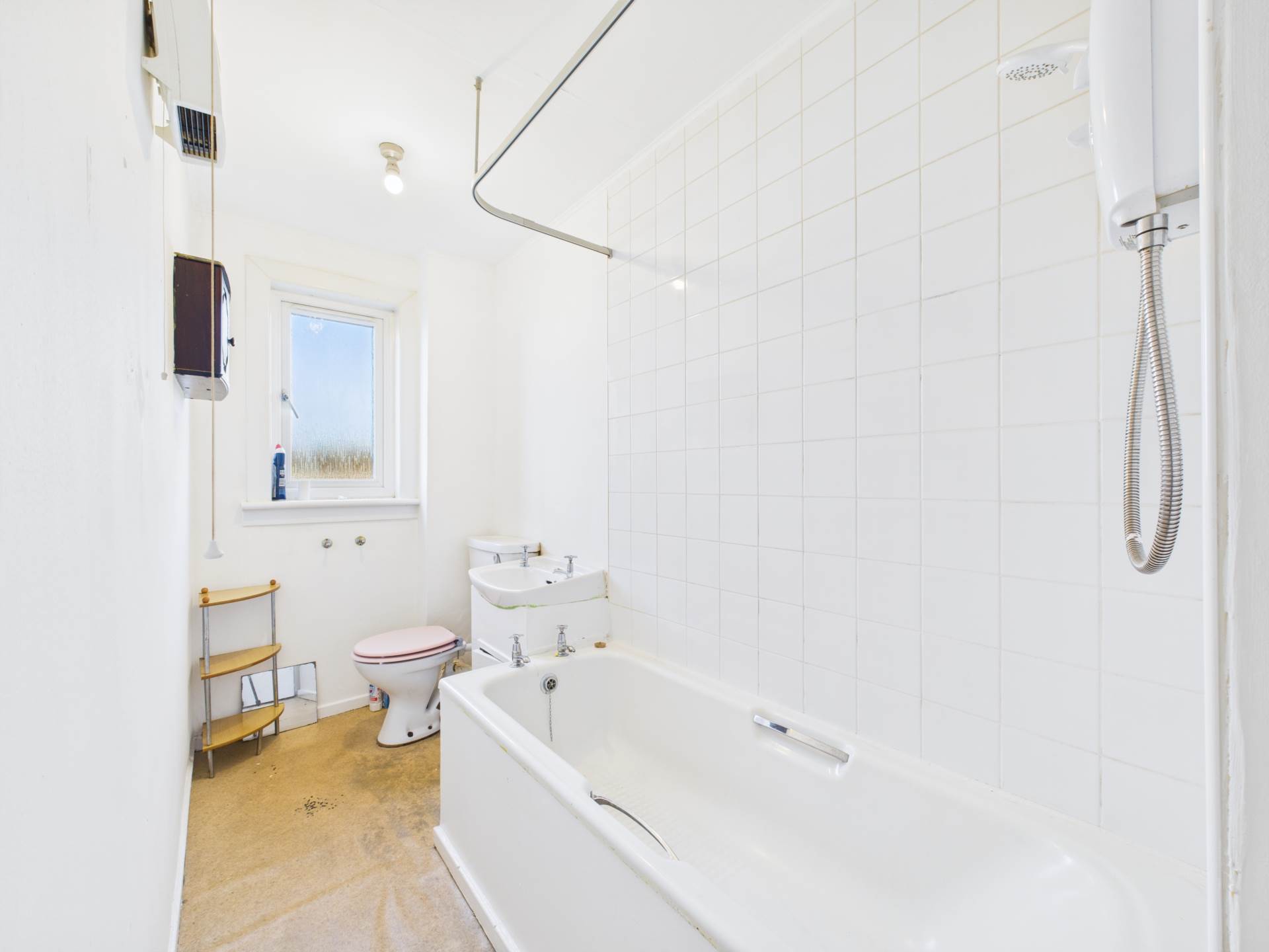 Raithburn Avenue, Glasgow, Image 9