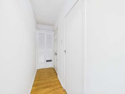 Raithburn Avenue, Glasgow, Image 2