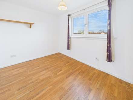 Raithburn Avenue, Glasgow, Image 3