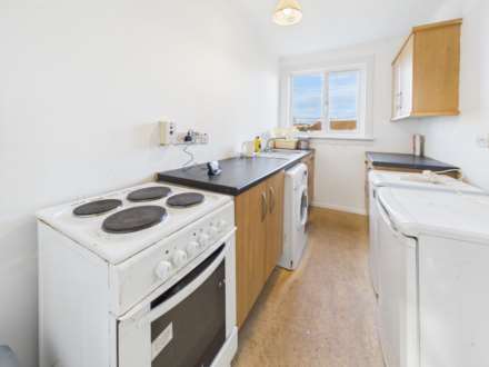 Raithburn Avenue, Glasgow, Image 5