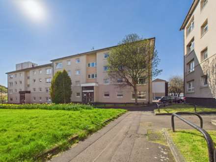 3 Bedroom Flat, Glebe Court, Glasgow