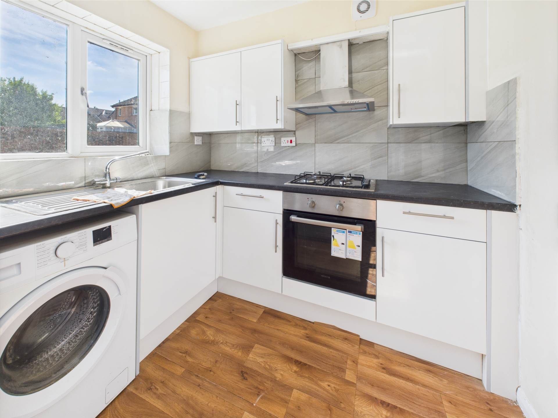 Robson Grove, Glasgow, Image 21