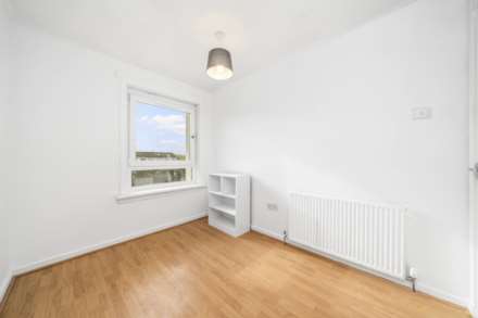 Forth Place, Corseford, Image 18