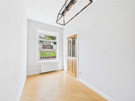 Montford Avenue, Kings Park, Image 17