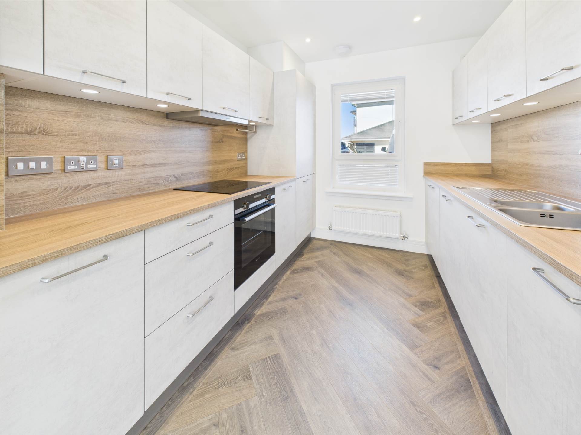 Earnshaw Lane, Jackton, Image 5