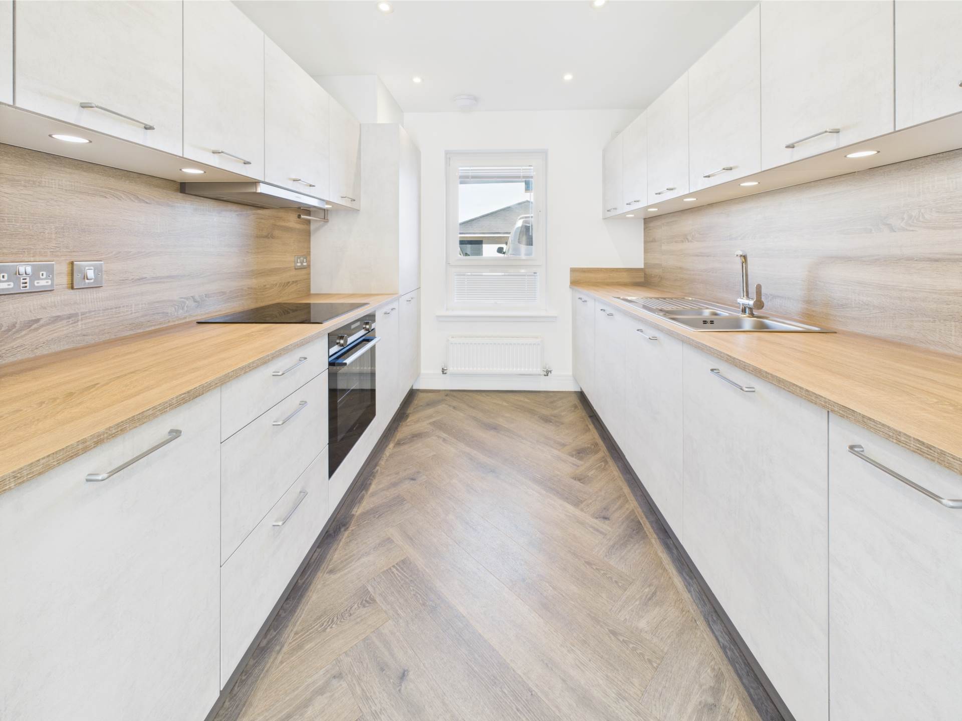 Earnshaw Lane, Jackton, Image 6