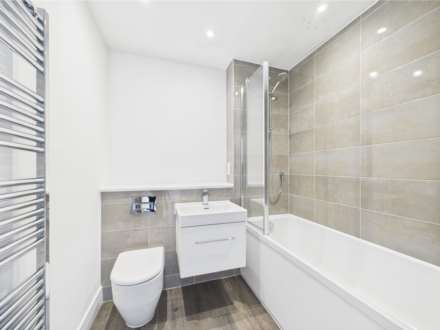 Earnshaw Lane, Jackton, Image 19