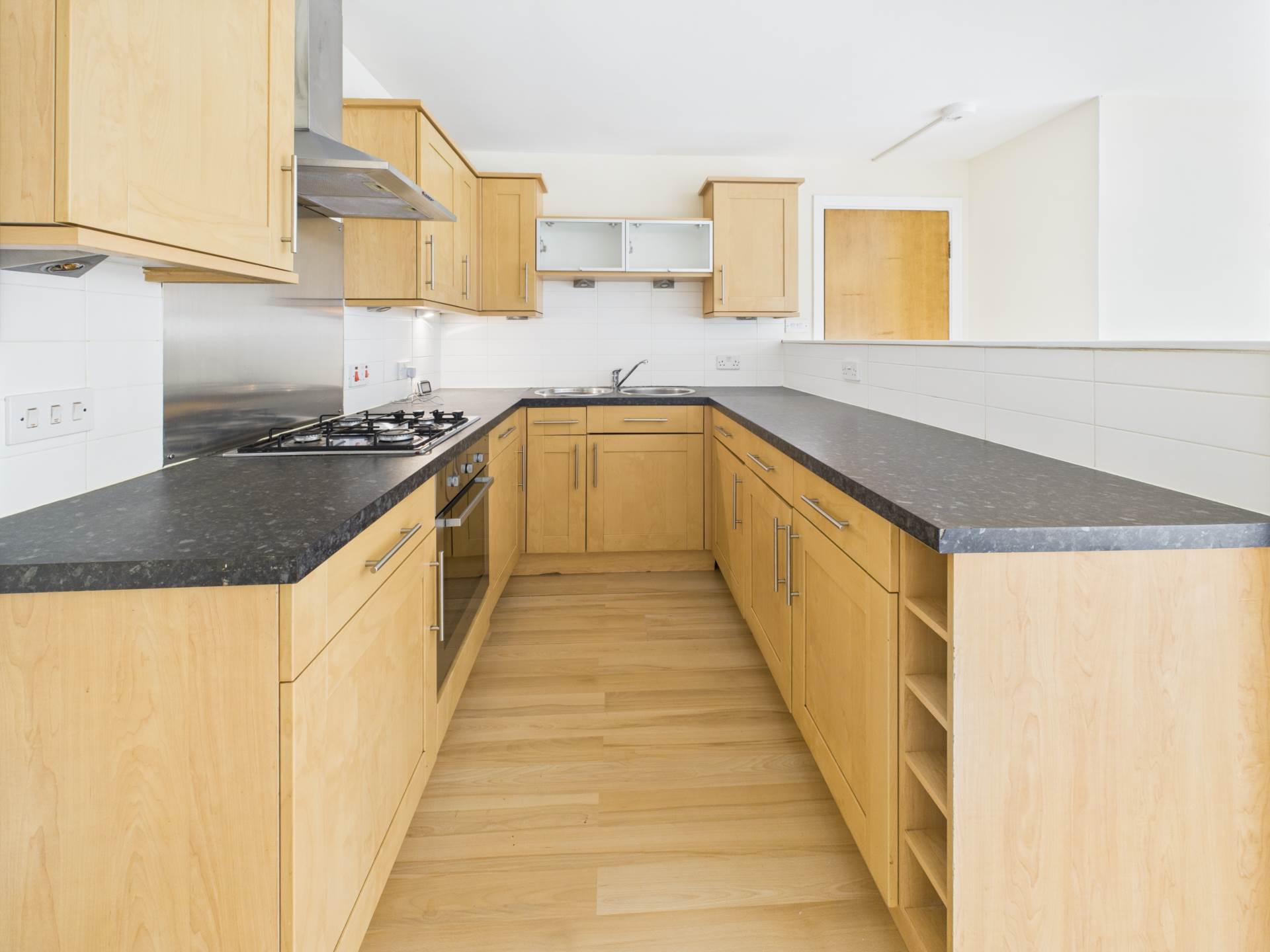 Saucel  Crescent, Paisley, Image 7