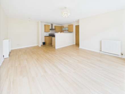Saucel  Crescent, Paisley, Image 3