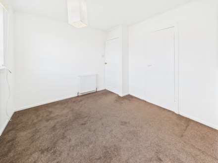 Raithburn Avenue, Castlemilk, Image 10