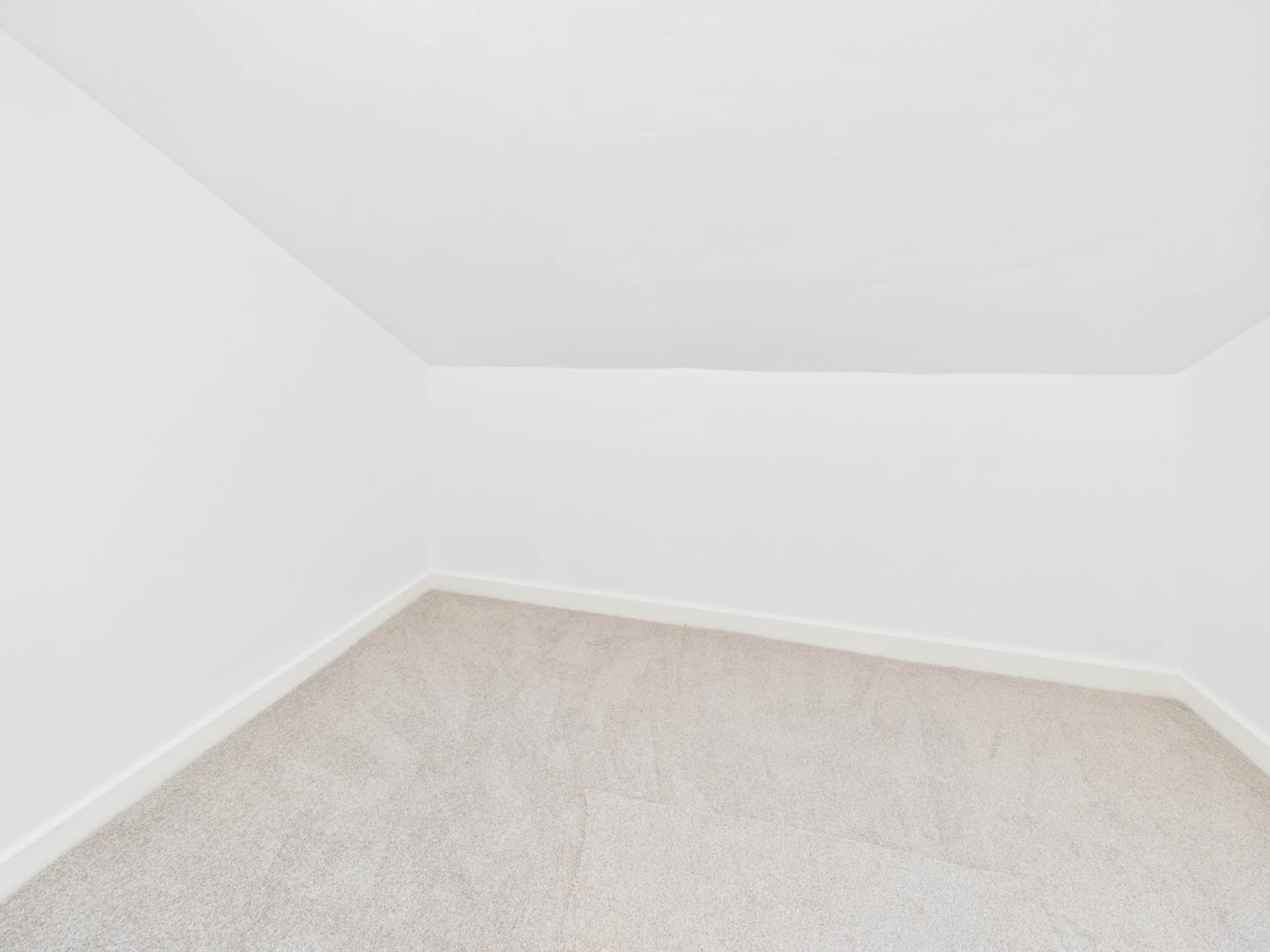 Greenhill Road, Rutherglen, Image 24