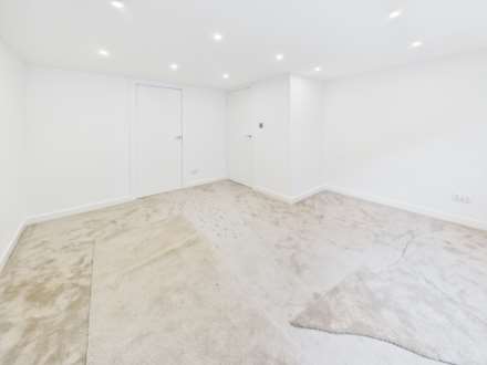 Greenhill Road, Rutherglen, Image 17