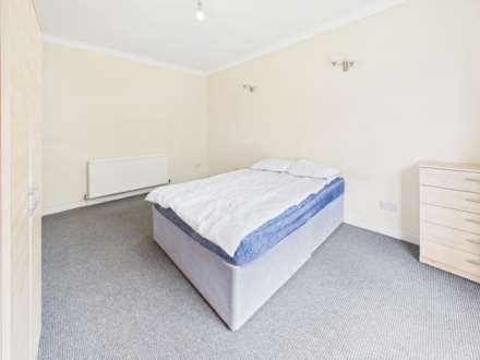 Montford Avenue, Kingspark, Image 8