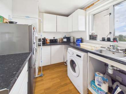 Ewing Road, Lochwinnoch, Image 4
