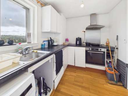 Ewing Road, Lochwinnoch, Image 5
