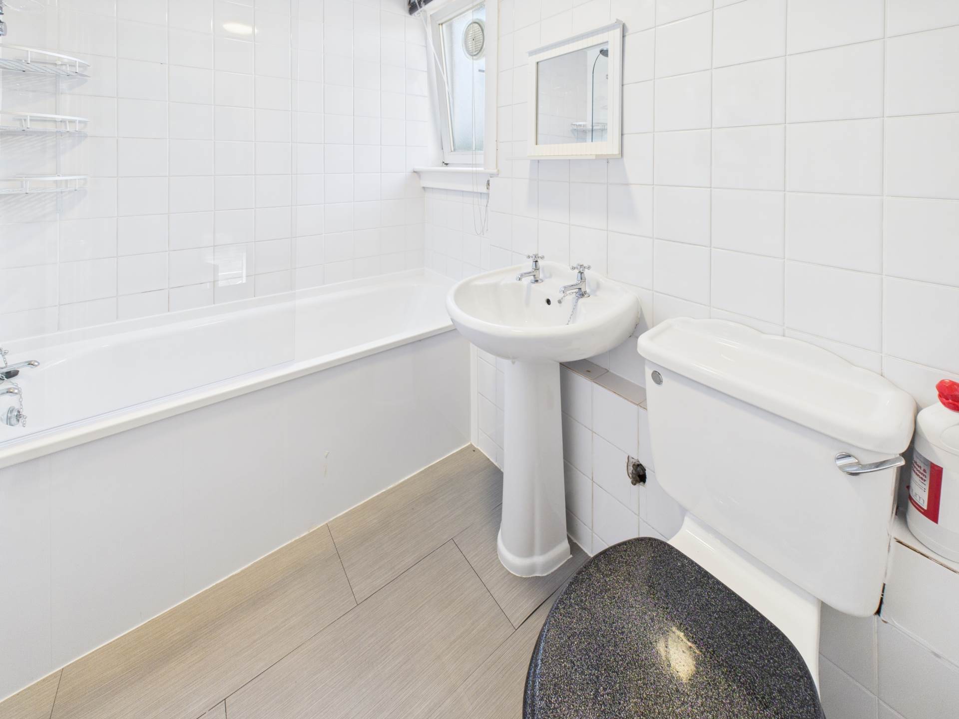 Kingsbridge Drive, Rutherglen, Image 9