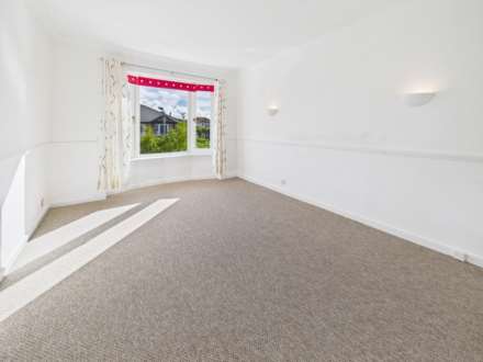 Kingsbridge Drive, Rutherglen, Image 3