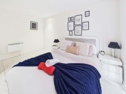 Glasgow Harbour Terraces, Partick, Image 6