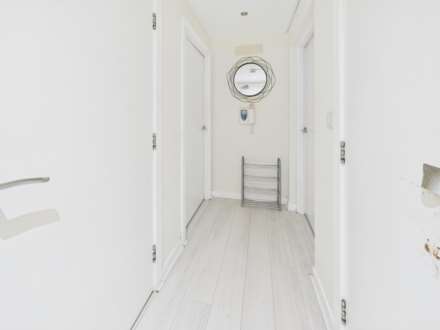 Glasgow Harbour Terraces, Partick, Image 8