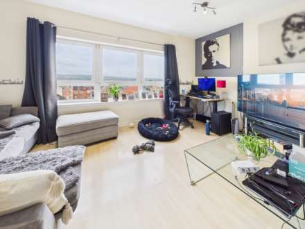 Finlay Drive,, Glasgow, Image 3